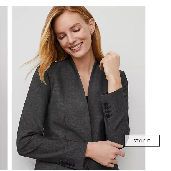 Women's Gray Blazer, Size 12 - Picture 11 of 15